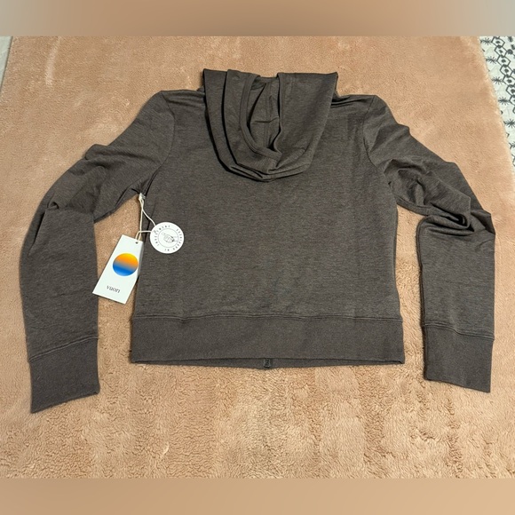 Vuori Halo Mini Front-Zip Hoodie - Picture 7 of 10